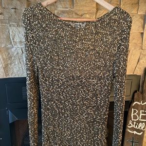 EUC Tiar Holiday Sweater #0621